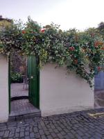 Oil Mill Lane Holiday Cottage - B&B