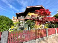 LANDHAUS luise - Bed and Breakfast