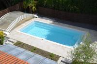 Maison basque avec piscine - Bed and Breakfast