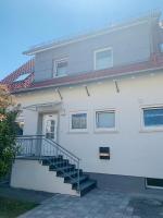 SEEMOMENTE Premium Apartment Bodensee Familienfreundlich 3 Zimmer Balkon Messe Spieleland - Chambres d'hôtes Meckenbeuren