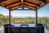 Villa Silva, Garden & Sea View, 3 BR, -10 min drive from center - B&B Chionato