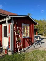 Loves Bondgård - B&B Sparreholm