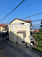Apartamento con vistas al jardín