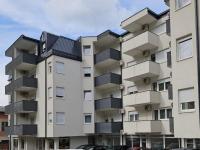 ADAV Luxus Apartment - Bed and Breakfast