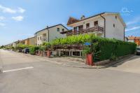 Apartment Lili 4 - Ferienwohnung Umag