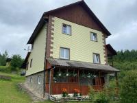Родинна оселя - B&B Slavske