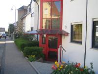 B&B Ostfildern - Ferienwohnung Klenk - Bed and Breakfast Ostfildern