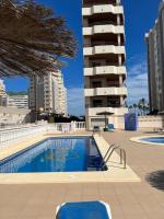 España Calpe Apartamento en primera línea de la Playa de la Fossa vista mar y al Peñón - Bed and Breakfast Calpe