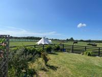 B&B Poulton-le-Fylde - Belinda Bell Tent - Bed and Breakfast Poulton-le-Fylde