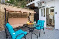 Irinis studio - B&B Rodas