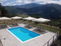 B&B Donnini - Cosy apartment Forno in Pelago with swimming pool - Bed and Breakfast Donnini