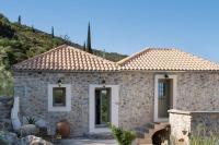 Αρχοντικό FoRRest - B&B Moláoi