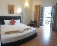 Double Room with Pool View