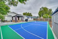 Walk to Poway Farmers' Market: Family Retreat! - Chambres d'hôtes Poway