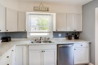 Dog-Friendly Port Clinton Home: Walk to Lake Erie! - Chambres d'hôtes Port Clinton