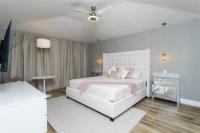 6 bedrooms pool and game room - 2 miles to Disney 7817 - B&B