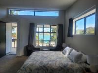 B&B Diamond Harbour - Taimana Boutique Motel - Bed and Breakfast Diamond Harbour