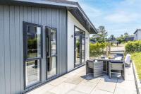 Rose Lodge, 21 Roadford Lake Lodges - Hot Tub, Free Parking and WiFi, Short Walk to Lake - Chambres d'hôtes Lifton