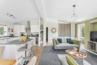 Rose Lodge, 21 Roadford Lake Lodges - Hot Tub, Free Parking and WiFi, Short Walk to Lake - Ferienwohnung Lifton