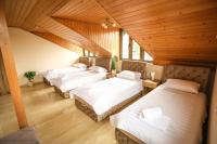 Quadruple Room with Private Bathroom