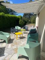 GITE 4 MN DE LA mer et cabourg, piscine, cheminée, table de ping pong, balançoire - Chambres d’hôtes Varaville