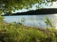 Jerutki Mazury dom MasuriaMiracle nad jeziorem z sauną - Bed and Breakfast Świętajno