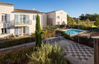 Résidence services Les Essentielles Sainte Soulle - B&B Sainte-Soulle