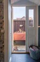 1700-talshus i två plan med egen innergård i Visby innerstad - Ferienwohnung Visby