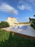 Vila Haja - Beautiful Farmhouse with a Private Pool!