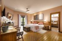 King Room with Spa Bath