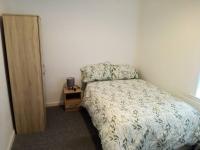 B&B Burnley - Double-bed (H2) close to Burnley city centre - Bed and Breakfast Burnley