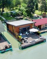 Beach House Belgrade - B&B