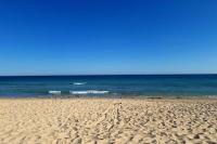 Jasmine apartment next to Meia Praia Beach - B&B