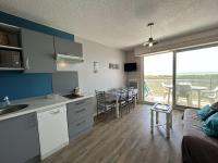Appartement cosy avec balcon face mer - Accès plage & parking privé - FR-1-224C-241 - Chambres d'hôtes Saint-Jean-de-Monts