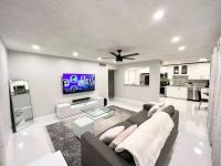 B&B Lauderhill - High End Luxury Condo located in Ft. Lauderdale - Bed and Breakfast Lauderhill