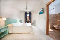 Deluxe Double or Twin Room with Balcony