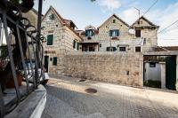 Studio Apartment (Ground floor)