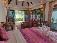 Beachfront Private Pool Villa