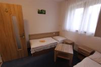 Chalet A (10 Adults)