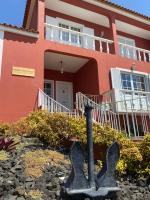 A Casa do Comandante - Piscina e Jardim - Bed and Breakfast Lagoa