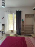 Appartamento con 1 Camera da Letto e Vista Giardino