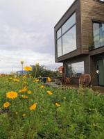 Beach front appartments in design eco-villa - B&B Ulsteinvik