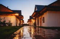 OSADA LEŚNA - domki z basenem - B&B Stare Miasto