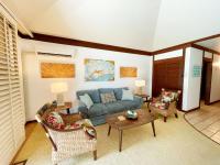 B&B Koloa - KP40 1Br Poipu Corner Condo with AC, Steps to the Beach - Bed and Breakfast Koloa