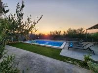 Villa con piscina privada