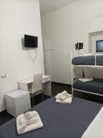 Quadruple Room with Private Bathroom