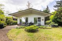 NOFLIK, een gezellig chalet met een fraaie en rustige ligging - Bed and Breakfast