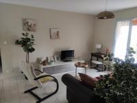 B&B Saint-Cyprien - Maison de village avec jardin au calme pour 6 pers - Bed and Breakfast Saint-Cyprien