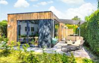 B&B Heinkenszand - Beautiful Home In Heinkenszand With Outdoor Swimming Pool, Wifi And 2 Bedrooms - Bed and Breakfast Heinkenszand