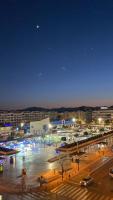 Modern new apartment, Perfect for golf and digital nomads , sea view and parking - Chambres d'hôtes Marbella